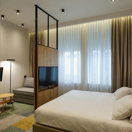 Hop Inn Rooms & Suites Belgrade Exterior photo